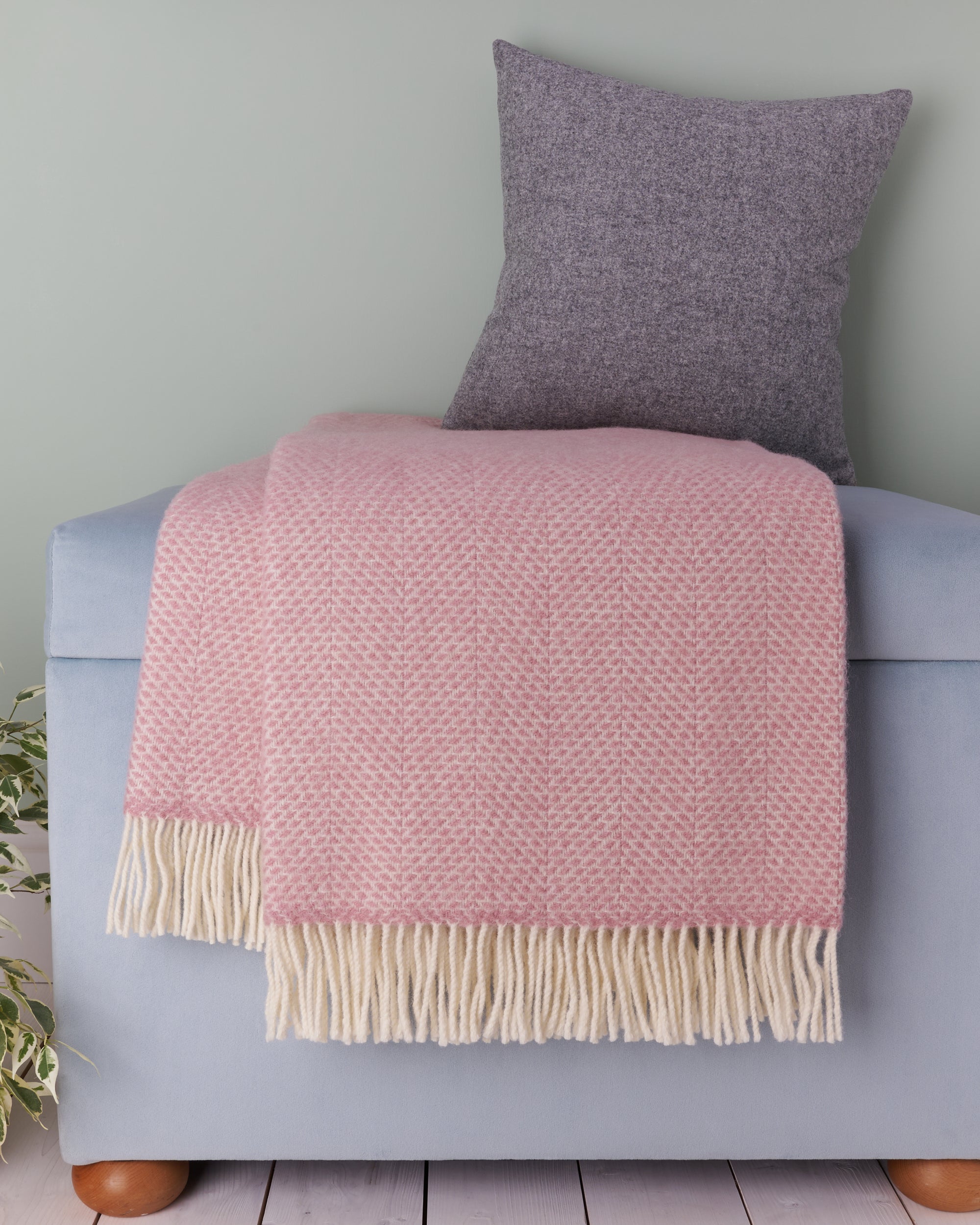 Tweedmill Dusky Pink Beehive Wool Blanket Throw