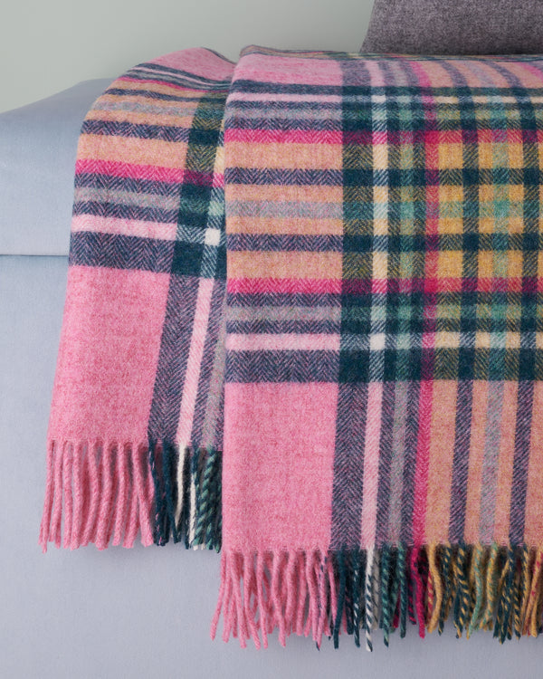 Bronte by Moon St Ives Pink Shetland Wool Blanket Throw