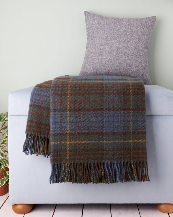 Tweedmill Antique Hunting Stewart Tartan Wool Blanket Throw