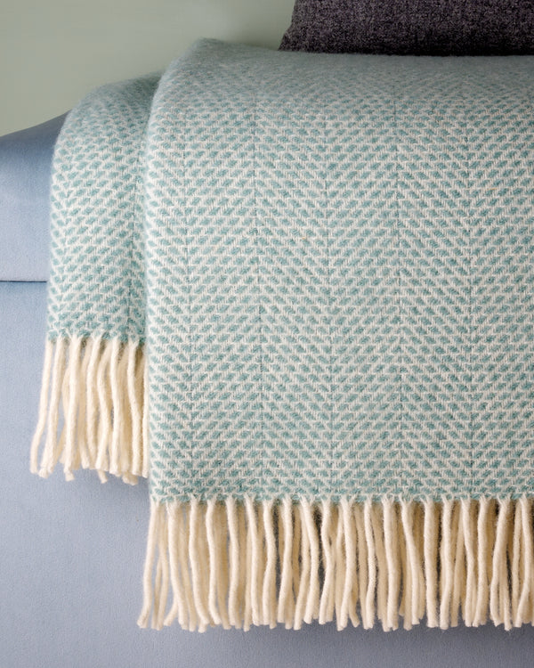 Tweedmill Beehive Ocean Wool Blanket Throw